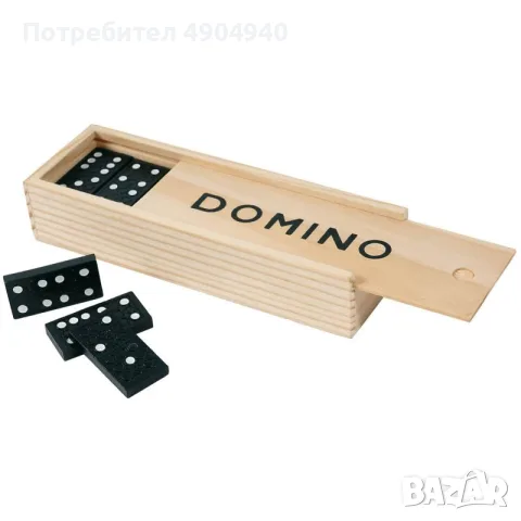 дървено домино в кутия