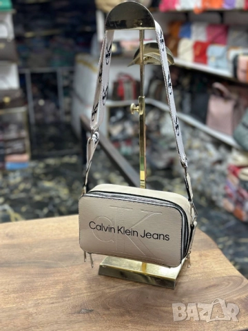 чанти calvin klein, снимка 9 - Чанти - 51442103
