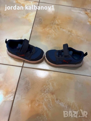 Подарявам - Детски маратонки Puma Номер 25 стелка 16см., снимка 2 - Детски маратонки - 53585343