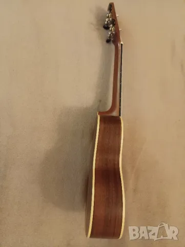 Винтидж LAKA VUC90 концертно акустично укулеле,китара сатенена коа с отворени пори. , снимка 3 - Китари - 48434162