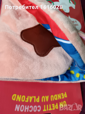 Мека бебешка интерактивна книжка - Малкото прасенце в цирка., снимка 4 - Плюшени играчки - 44829016