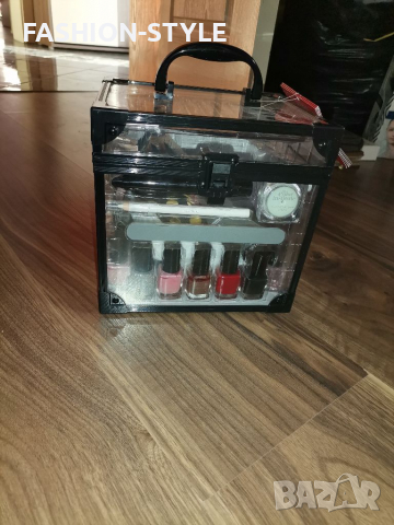 Комплект за маникюр 