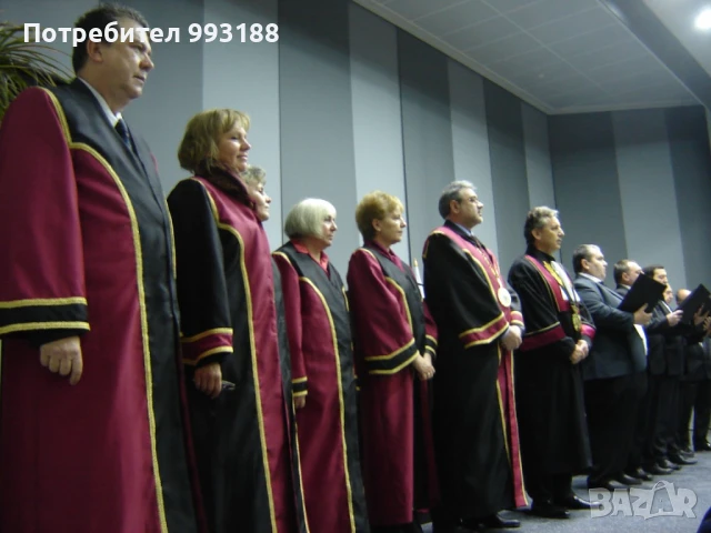 Тоги, шапки и шалове за дипломиране, снимка 2 - Други услуги - 50571659