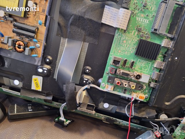 Motherboard 17MB186TC  TELEFUNKEN 32HA6001 for 32inc DISPLAY VES315WNGB-2D-N52 , снимка 4 - Части и Платки - 44225108