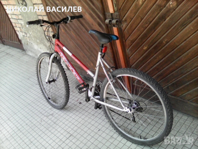 Велосипед  26  цола  / Намира   се  в   гаража    ., снимка 4 - Части за велосипеди - 49598478