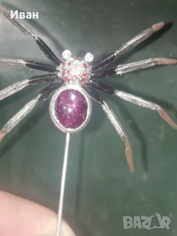 Сребърен паяк с Рубин и Сапфири , снимка 3 - Колиета, медальони, синджири - 48297199