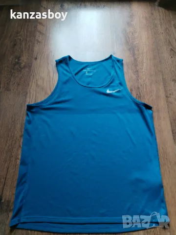 Nike Zonal Cooling Relay Tank - страхотен мъжки потник КАТО НОВ М, снимка 5 - Тениски - 49798331