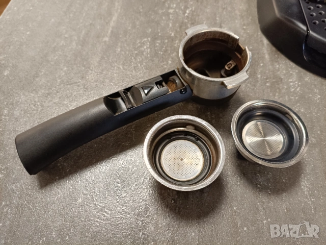 Delonghi еспресо машина EC221, 1100W, 15 bar, 1 л резервоар, снимка 5 - Кафемашини - 53210757