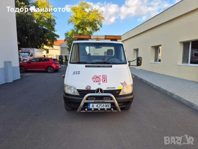 Мерцедес 313 пътна помощ , снимка 6 - Бусове и автобуси - 56221058