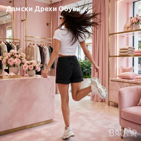 Bershka дамски къси дънкови панталонки, снимка 2 - Къси панталони и бермуди - 55260260