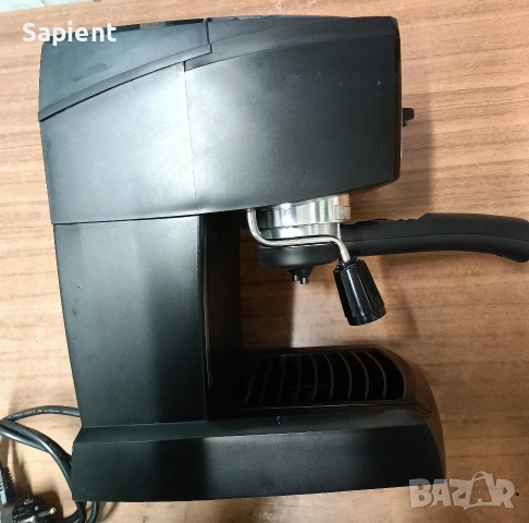 Кафемашина DeLonghi., снимка 6 - Кафемашини - 53739604