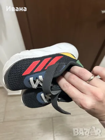 Детски маратонки Adidas, снимка 7 - Детски маратонки - 50174835