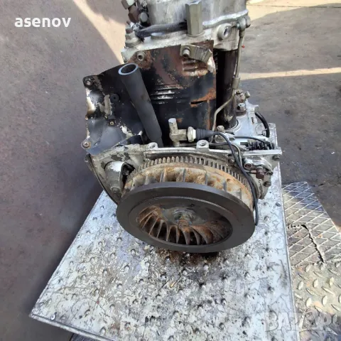 двигател HATZ на части, снимка 3 - Други машини и части - 50408769