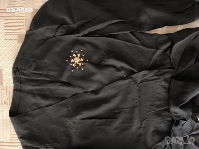 Блуза черна, снимка 2 - Блузи с дълъг ръкав и пуловери - 53494597