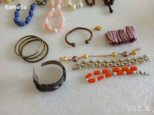 Лот: гердани и гривни, снимка 2 - Колиета, медальони, синджири - 51149100