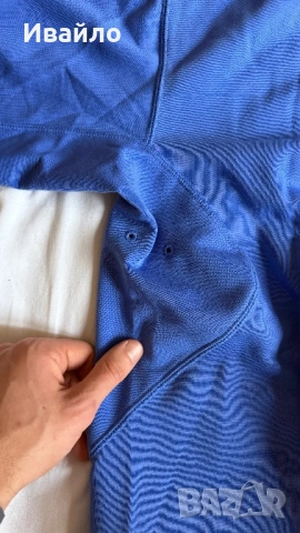 Суитшърт на Nike Pro, снимка 5 - Суичъри - 53567403