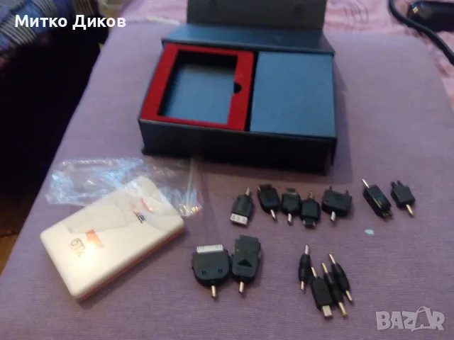 Външна соларна батерия с накрайници нова мобелен таблет и други