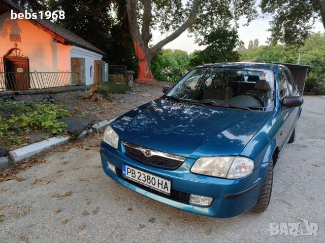 Продава се Mazda 323f, снимка 2 - Автомобили и джипове - 51463328