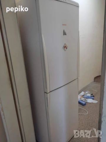 Продавам  употребяван хладилник с фризер GAMALUX, снимка 7 - Хладилници - 51287259