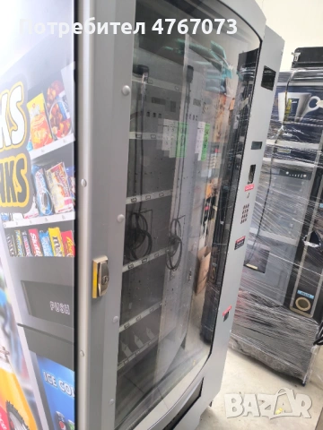 Вендинг автомат за хранителни стоки 