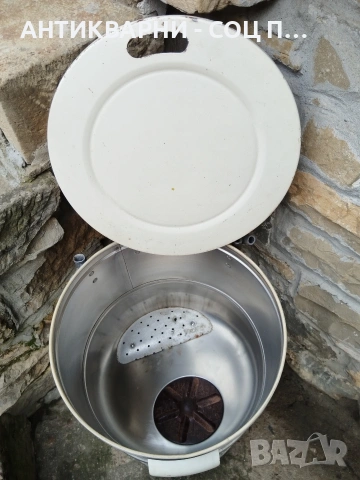 Стара Соц Руска Пералня РИГА 8. / 1973 г. / РАБОТЕЩА! / НОМЕР 588., снимка 6 - Антикварни и старинни предмети - 53668798