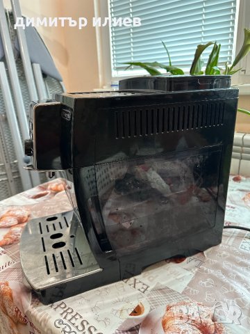 Кафемашина Delonghi ecam13.123b, снимка 3 - Кафемашини - 41490515