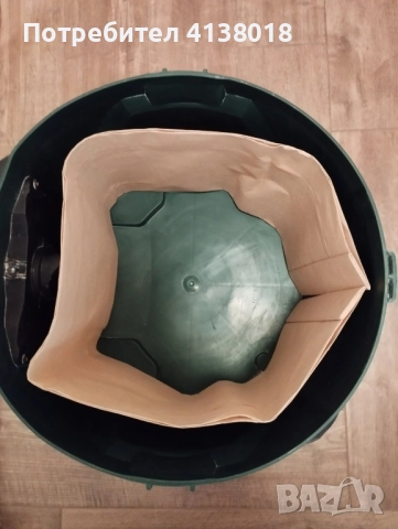 Продавам прахосмукачка за мокро и сухо почистване Bosch Universal Vac 15, 1000 W, 65 л/с, 15 л, снимка 9 - Други инструменти - 52795751