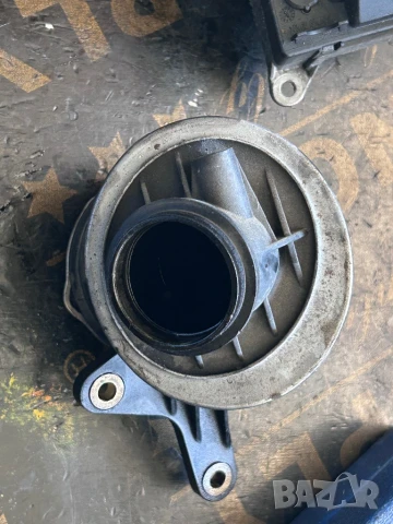 6460980407 филтър турбина заглушител мерцедес 2.2 дизел ц класа 646 мотор, снимка 2 - Части - 50534150