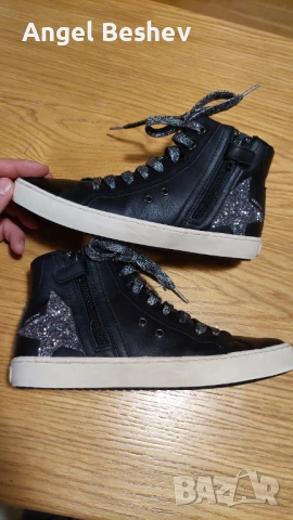 Кецове GEOX за момиче, №35, снимка 2 - Детски обувки - 53515211