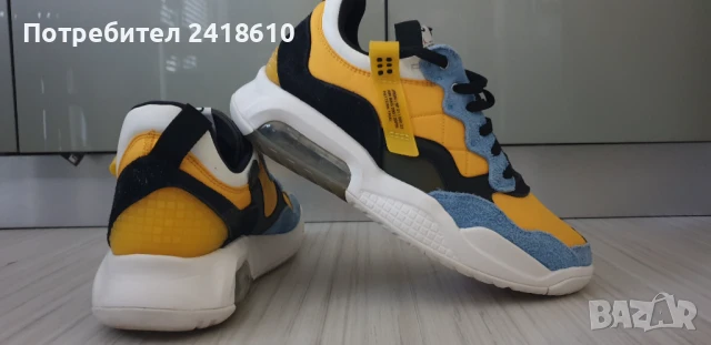 Jordan University Gold  UK 10 US 11 Mens Size 45/29см. ОРИГИНАЛ! Мъжки Маратонки!
