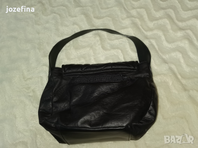 Дамска чанта от изкуствена много мека кожа, снимка 3 - Чанти - 44545310