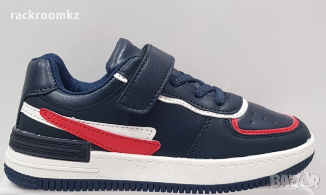 Детски кецове с лепенка с син цвят, снимка 2 - Детски обувки - 36056216