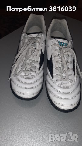 Футболни стоножки Mizuno EU-42, снимка 2 - Футбол - 44227665