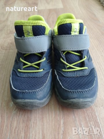 Обувки за момче Nike, Quechua 26,28 номер, снимка 5 - Детски маратонки - 40502924