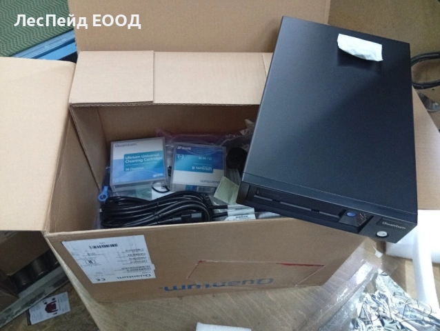 Quantum TC-L82BN-AR лентово устройство LTO