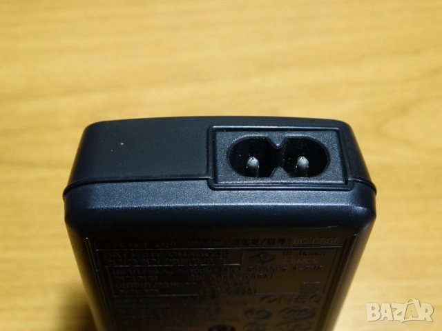 SONY BC-CSGE ..., снимка 4 - Батерии, зарядни - 52335030