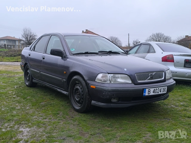 Волво с40 