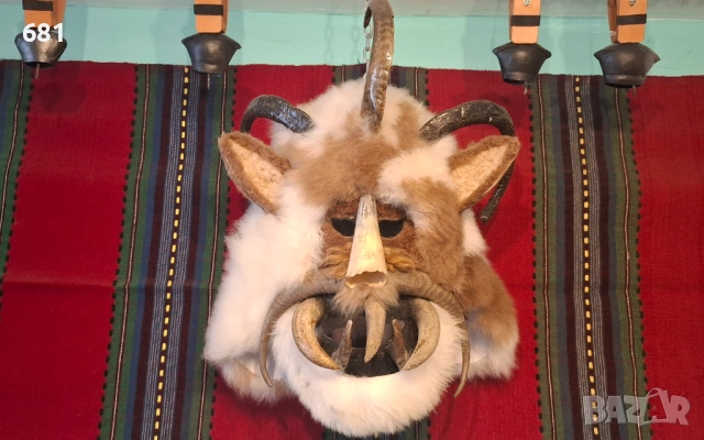 Сурвакарски маски  Кукерски маски