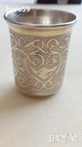 Руска сребърна чаша с гравюри и позлата, сребро 84,вместимост 80 мл., снимка 1