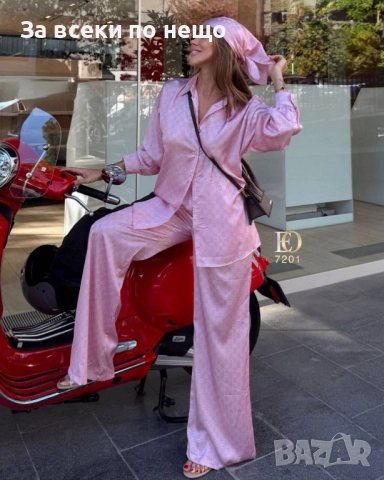 Gucci Дамски Комплект Гучи - Налични Различни Цветове Код SK195