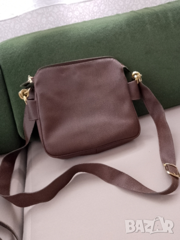 Дамска чанта от естествена кожа, кафява с регулируема дръжка+ още една чанта от естествена кожа , снимка 2 - Чанти - 44637368