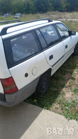 OPEL ASTRA F/Опел Астра Ф Комби 1.4 LPG САМО цяла , снимка 5 - Автомобили и джипове - 56008400