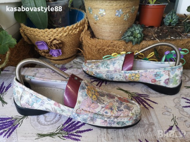 Обувки с флорални мотиви , снимка 9 - Дамски ежедневни обувки - 40333565