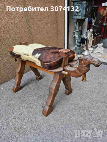 Самар с дърворезба и естествена кожа, снимка 3 - Столове - 52807199