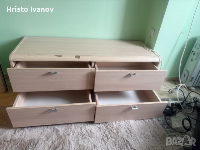 3 броя Шкафове за спалня от ПДЧ - 70 лв / 50 лв