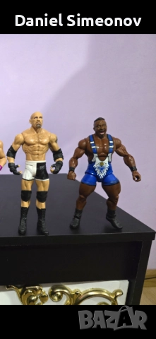 Продавам колекцията си от кеч фигурки на топ цени!