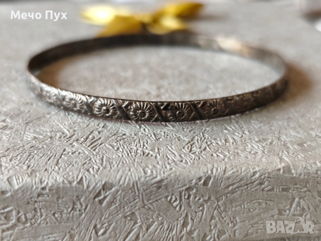 Стара сребърна твърда гривна (325), снимка 3 - Гривни - 51742184