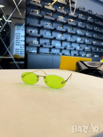 очила с черен обикновен калъф fendi , снимка 8 - Слънчеви и диоптрични очила - 51222199