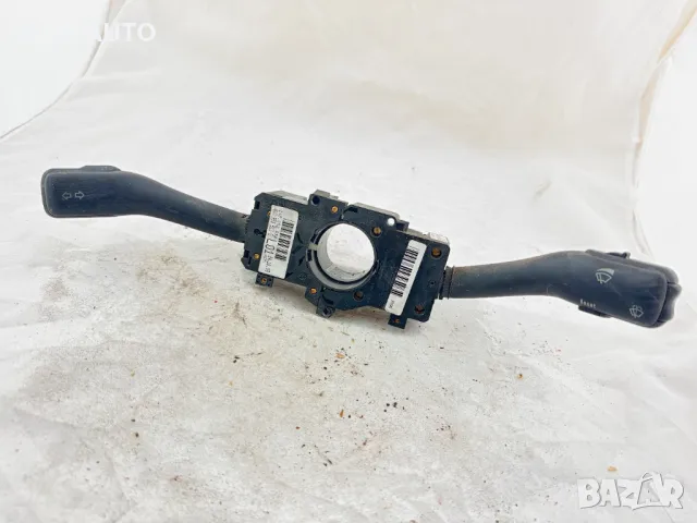 Лостче за чистачки и светлини за VW Golf 4,5, 4B0 953 503 F ,8L0 953 513 G