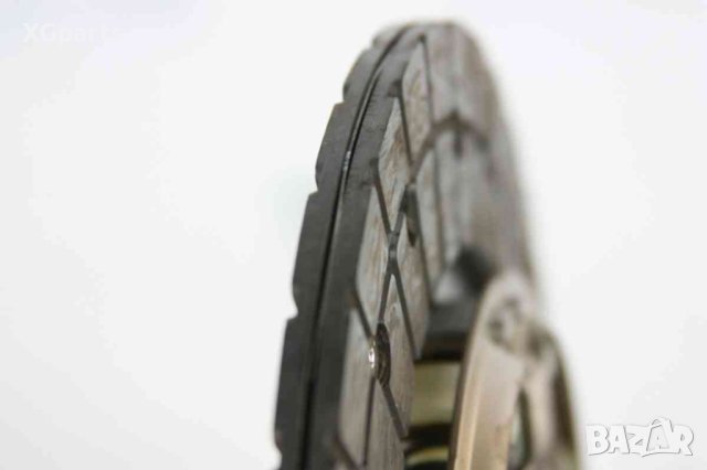 Феродов диск за Toyota Corolla 1.4d4d 90к.с. (2001-2007), снимка 4 - Части - 41356195